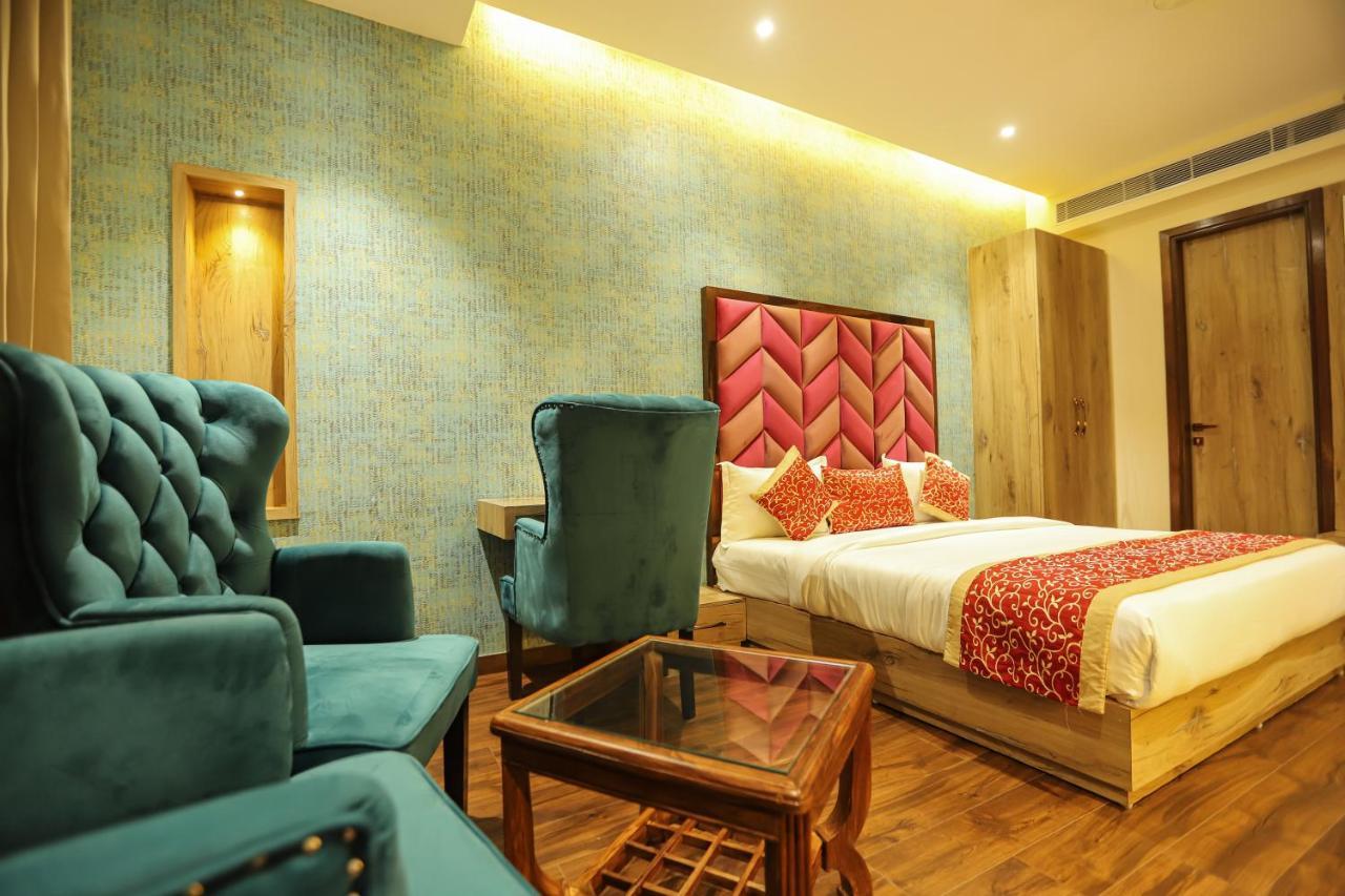 Hotel Golden Lotus Amritsar Zewnętrze zdjęcie